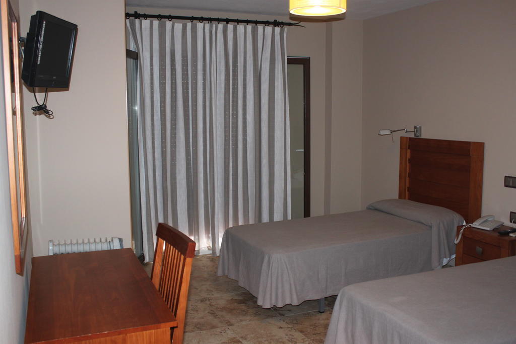 Hotel Pena Escrita Fuencaliente  Room photo